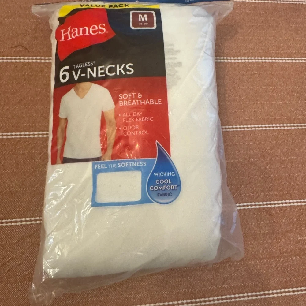 Hanes Classic White V-Neck T-Shirts 6-Pack - Picture 1 of 2